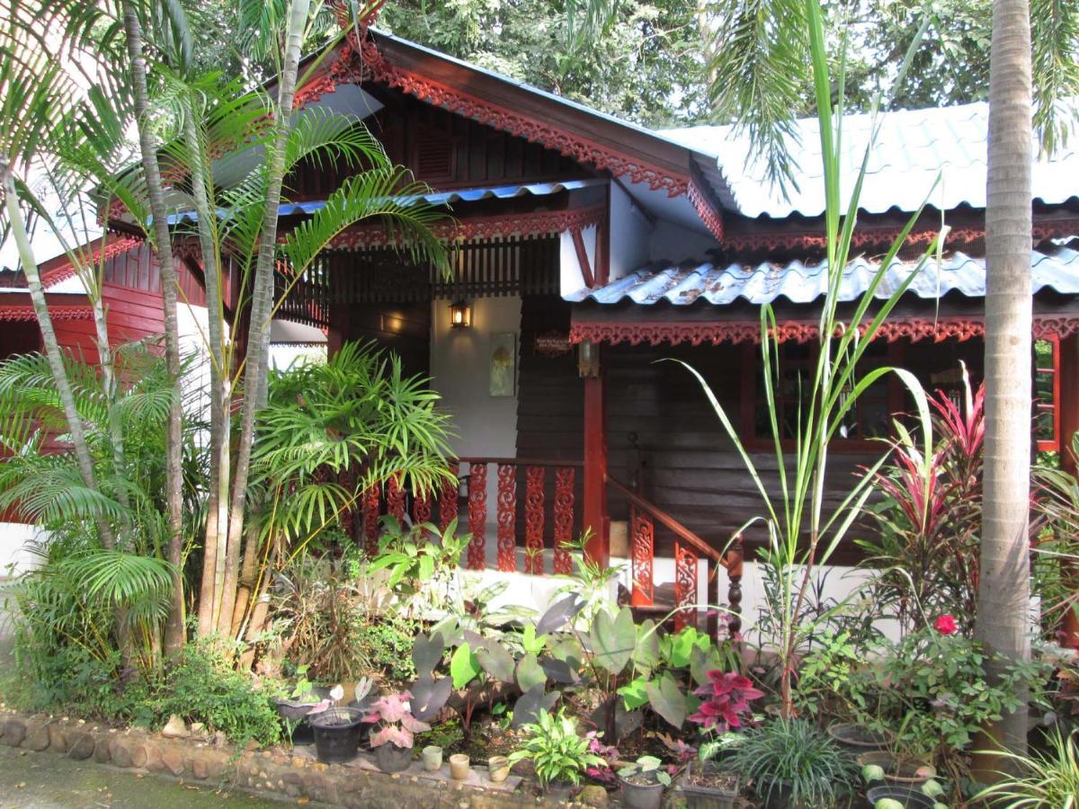 Happiness Resort Sukhothai Exterior foto