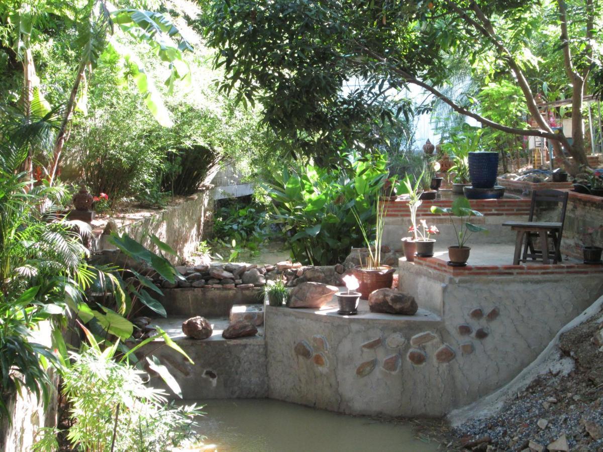 Happiness Resort Sukhothai Exterior foto
