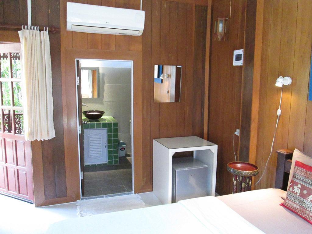 Happiness Resort Sukhothai Exterior foto