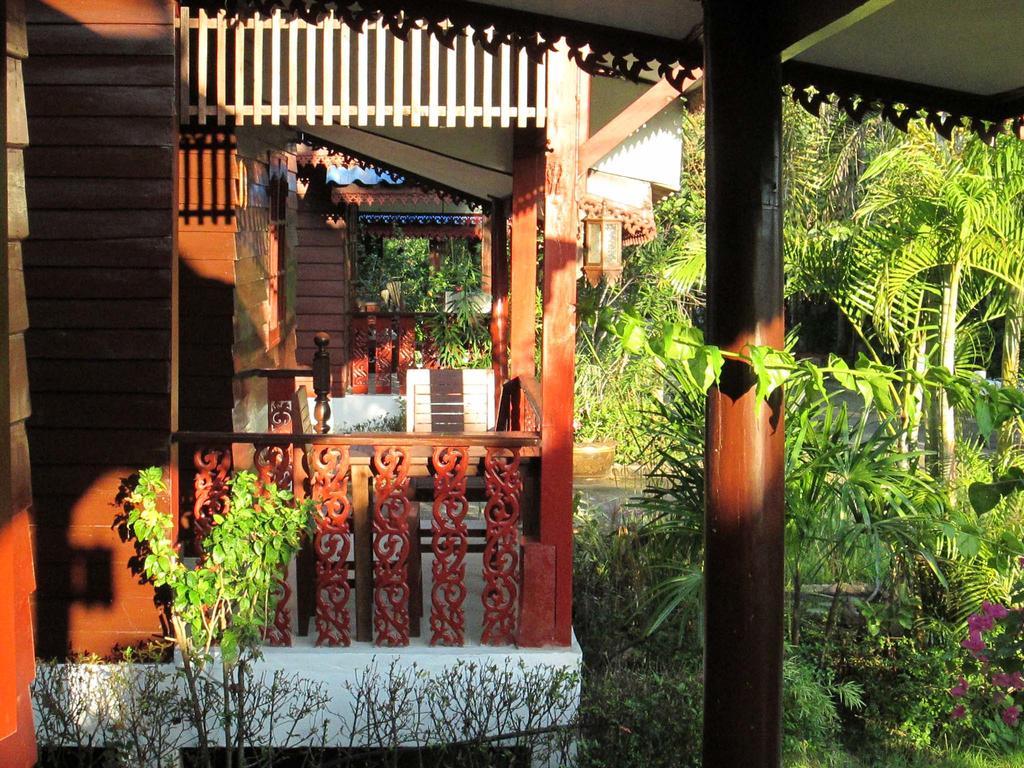 Happiness Resort Sukhothai Exterior foto